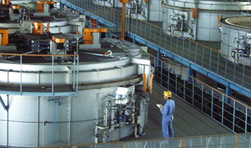 東洋炭素株式会社